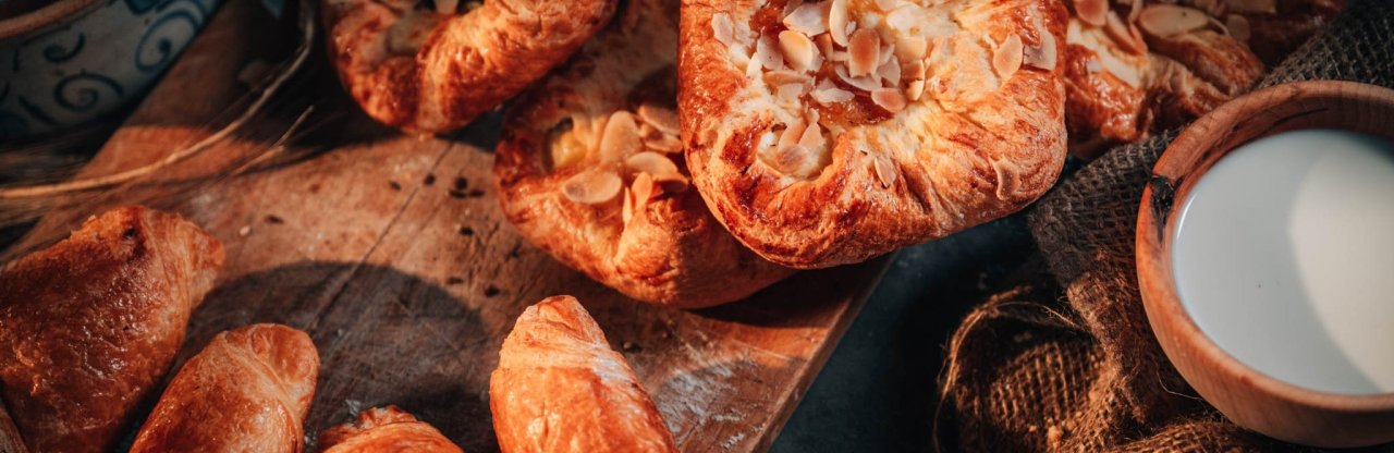 UPEČ SI S NÁMI SVŮJ PŘÍBĚH